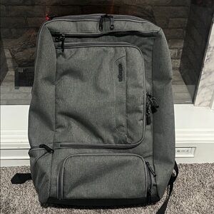 eBags TLS Professional Pro Weekender Convertible Laptop Backpack EB2146-20.5